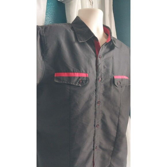 TRUE ROCK Men’s Shirt Size XL Black/Red Short Sleeve 2 Pocket  Detail - Picture 1 of 8